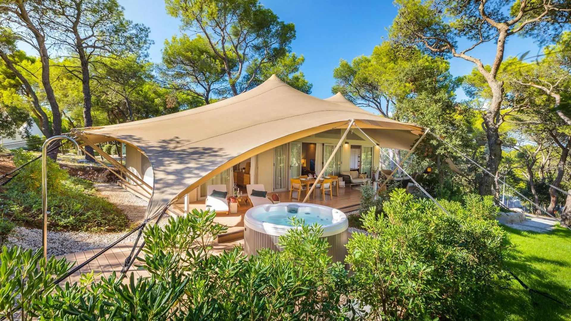 Feriepark Arena One 99 Glamping Hotel Pomer