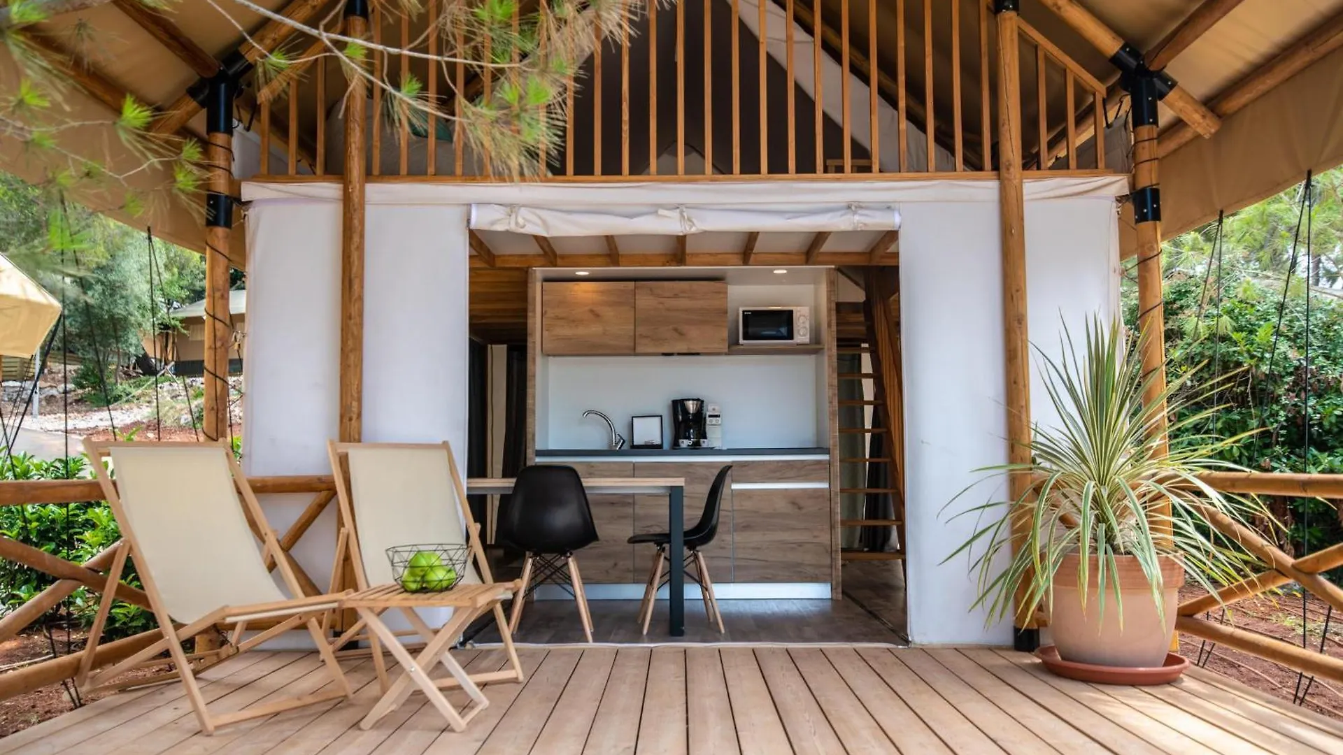 Arena One 99 Glamping Hotel Pomer Feriepark