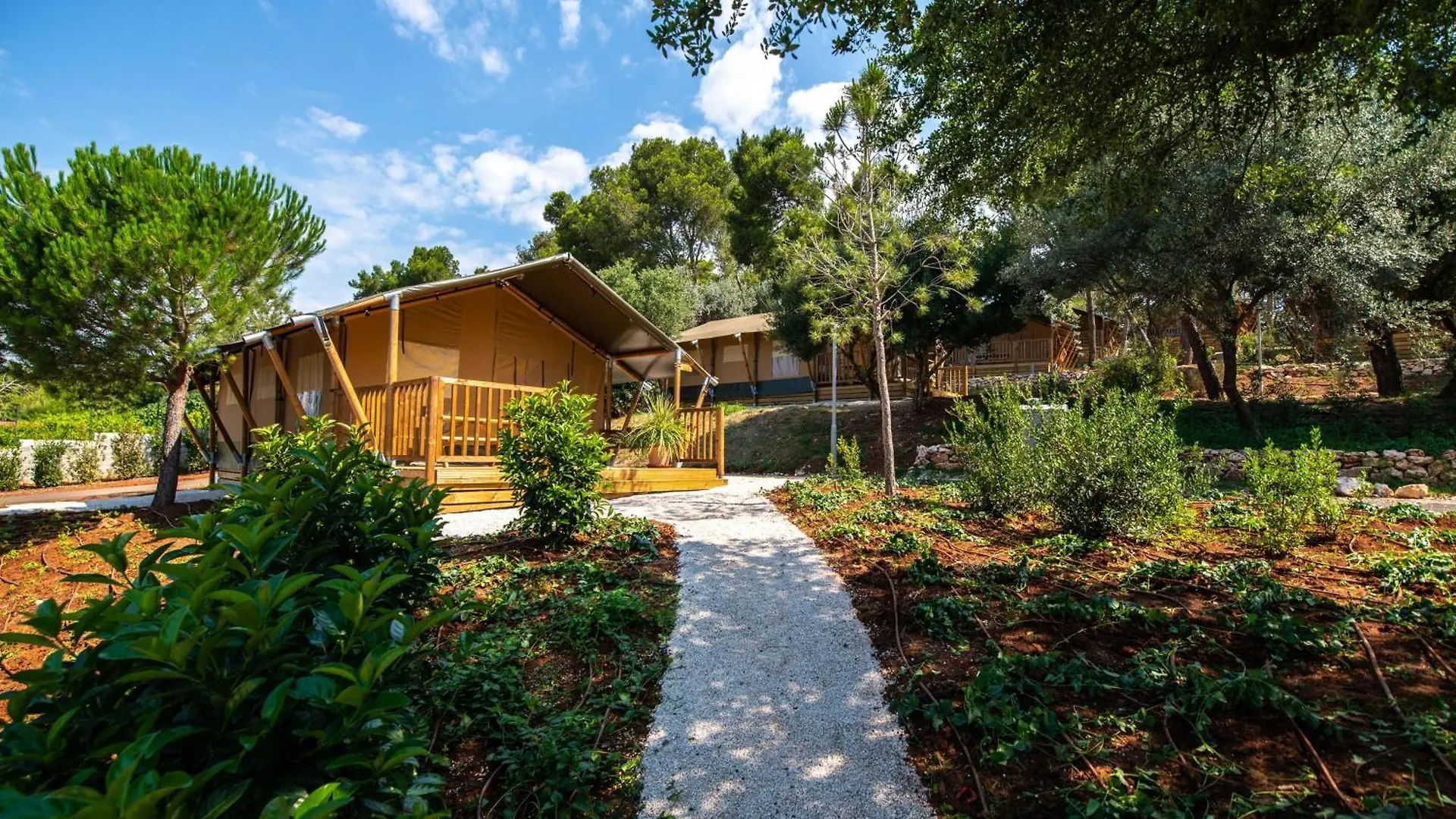 Arena One 99 Glamping Hotel Pomer Croatia